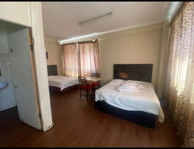 BUSINESS FOR SALE IN JOHANNESBURG CBD